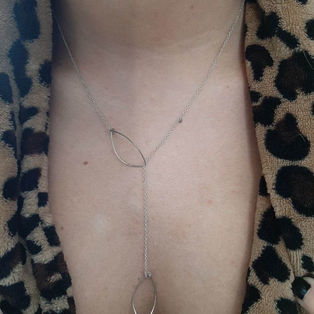 Silver layered necklace 